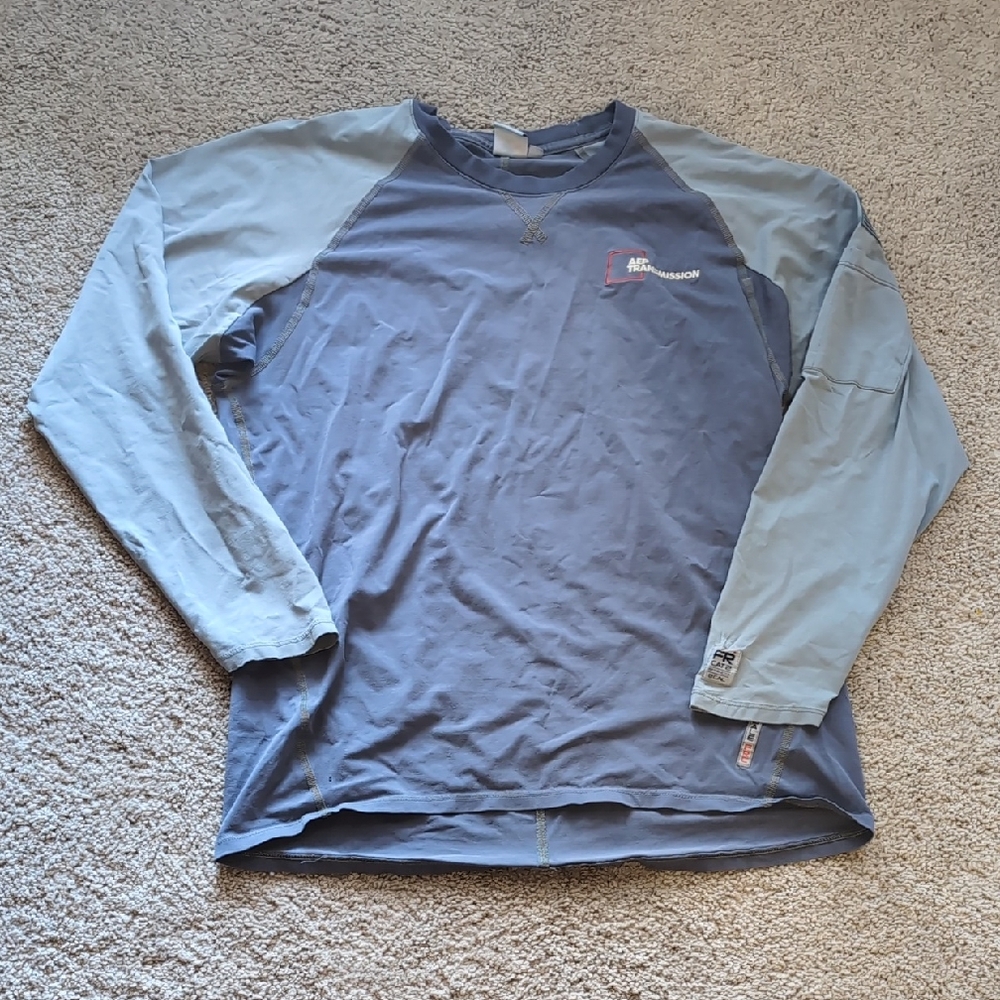 Men's Long Sleeve Shirt in Two-Tone Blue